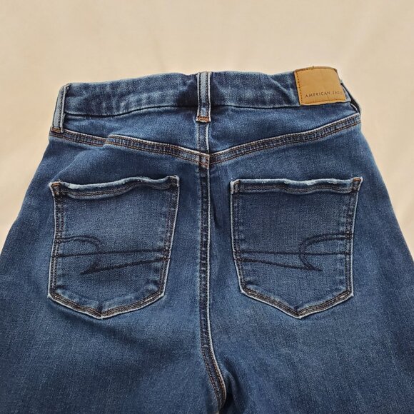 American Eagle Curvy Super Hi-Rise Jeggings! Size 4Short - Picture 4 of 8